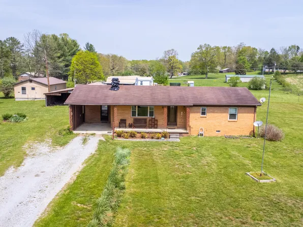 2854 Airport Rd, Oakdale, TN 37829