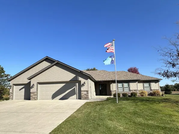 1522 Aspen Ln, Saint Cloud, MN 56303