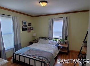 23 Andrew St #1, Cambridge, MA 02139
