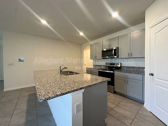 5th image of 1554 Oak Reserve Dr