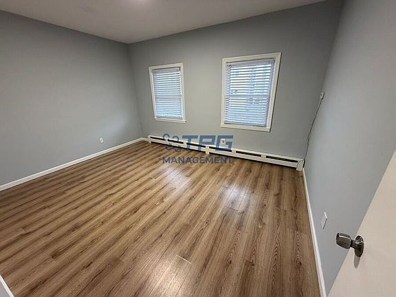 2nd image of 42 Lester St APT 2