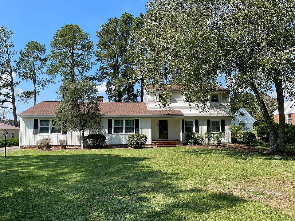 1st image of 136 Crest Dr