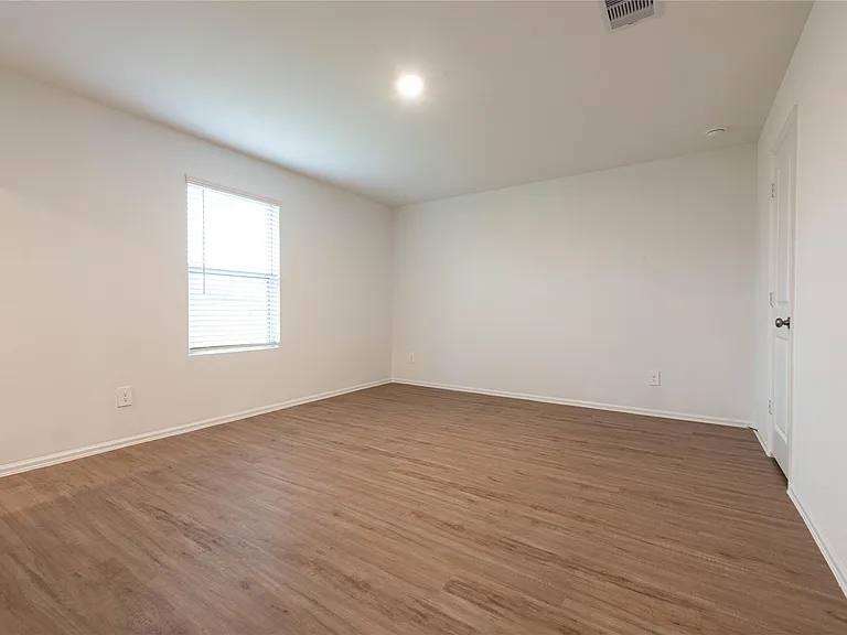 913 Oak Mist Ln — Photo 11