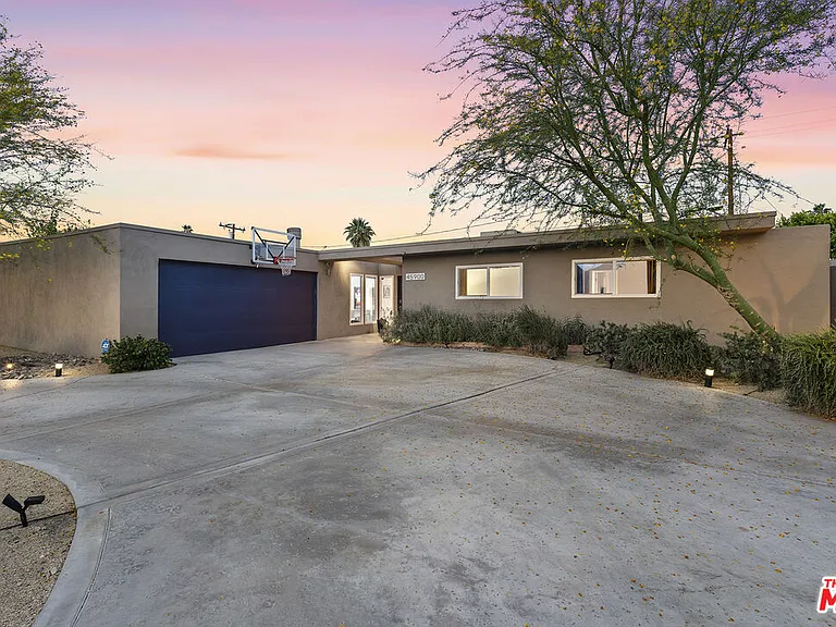 45900 Quailbrush St — Photo 32