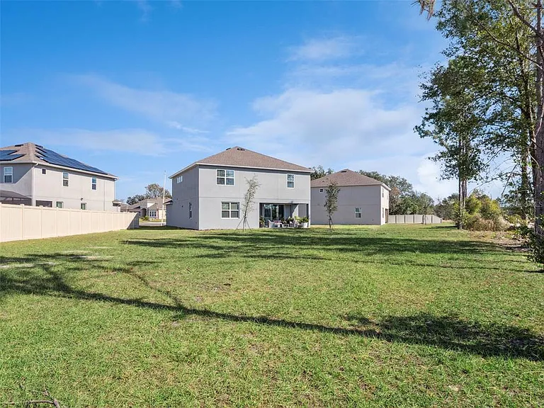 591 Via Bella Ct — Photo 37