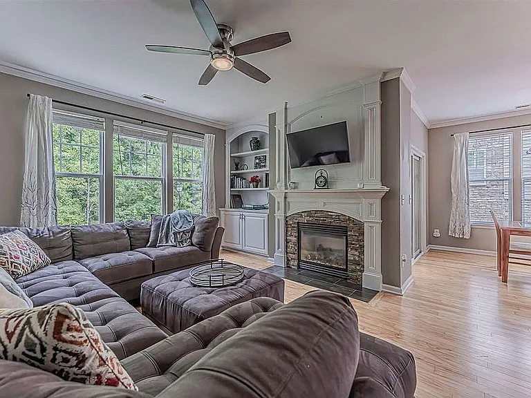 5903 Hourglass Ct — Photo 19