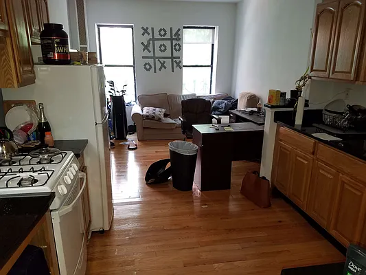 Rented by Prince Real Estate Associates LLC | media 22