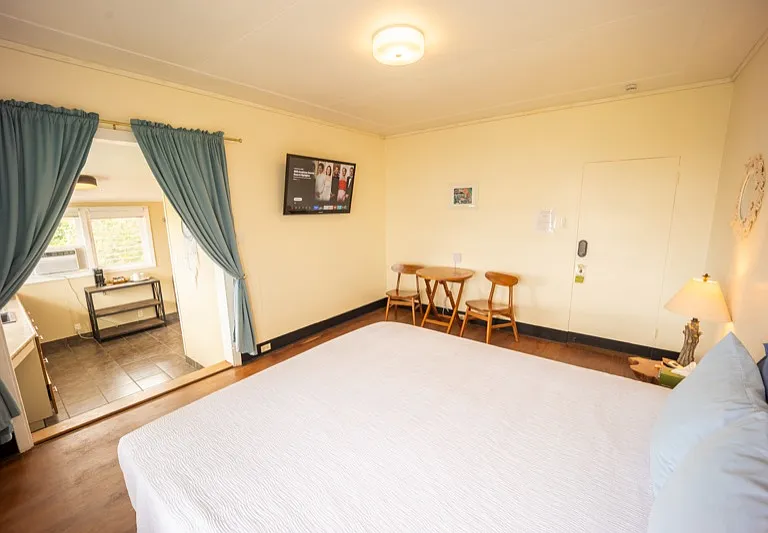 57 Hina St #3 — Photo 2