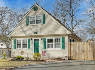 934 Cypress Ave, Brick, NJ 08723