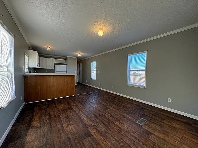 Pine Terrace — Photo 8