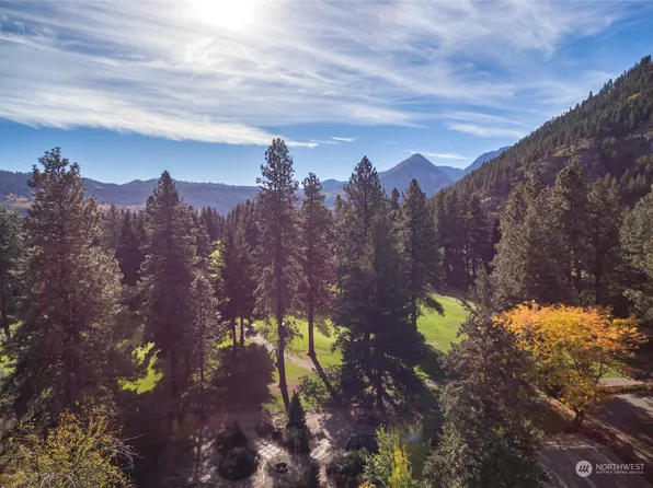 525 Alpine Place #E3, Leavenworth, WA 98826
