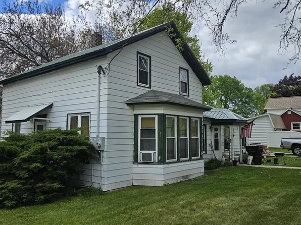 215 S Fourth STREET E E, Fort Atkinson, WI 53538