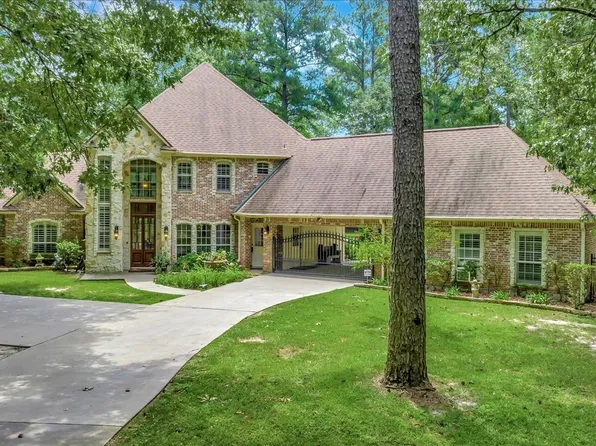 322 Oak Crest Dr, Lufkin, TX 75901