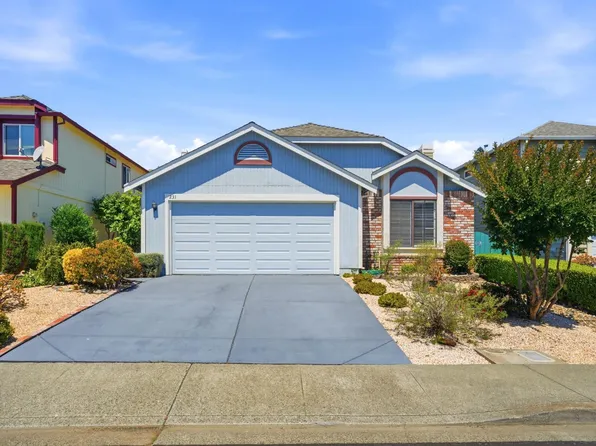 231 Breezewalk Dr, Vallejo, CA 94591
