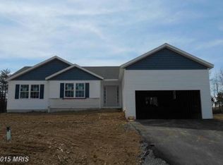3773 Percy Ave, Chambersburg, PA 17202
