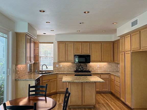 2nd image of 3016 E Snead Pl