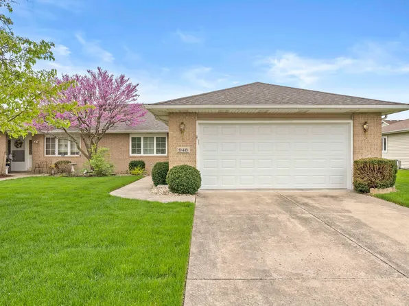 948 Blue Jay Way, Dyer, IN 46311