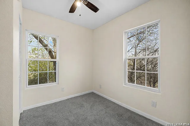 2619 E Houston St — Photo 13