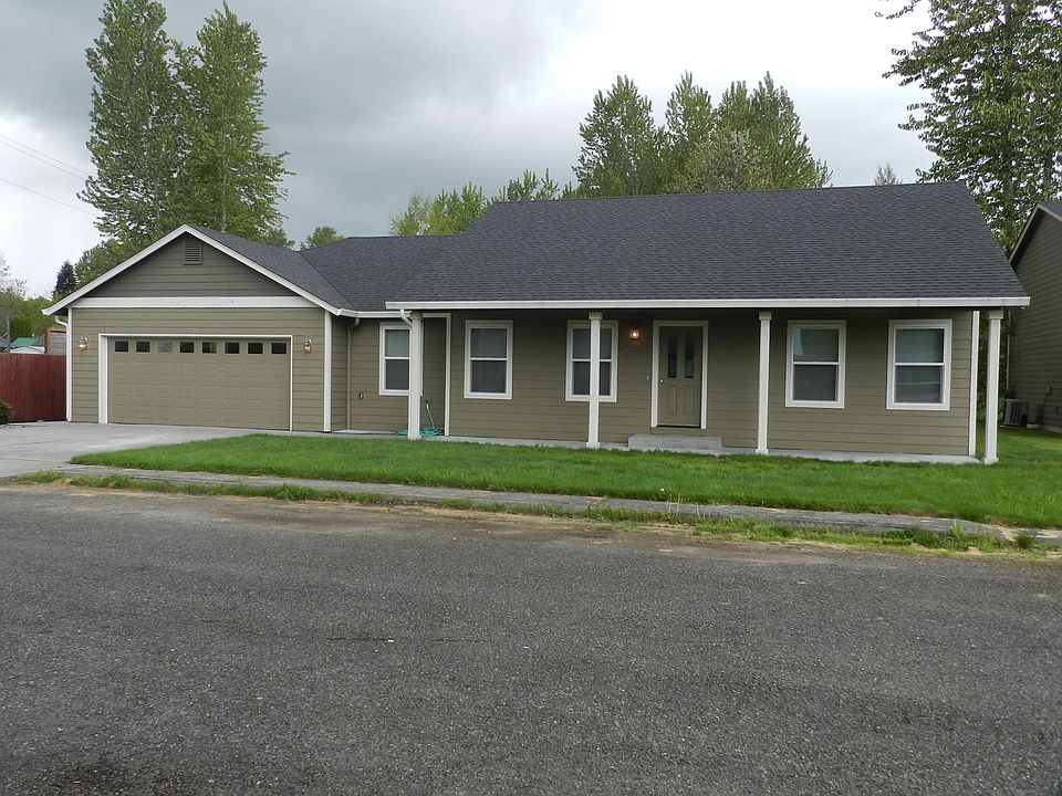 1st image of 402 Edgewood Ct SE