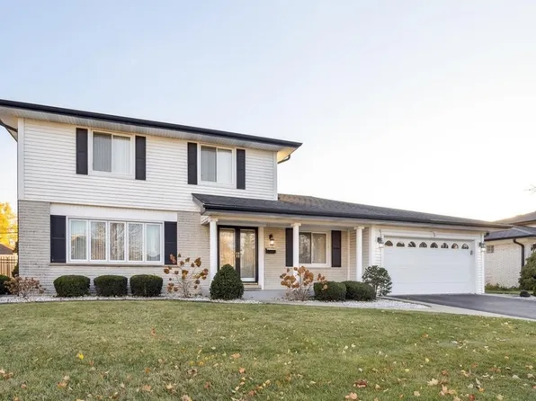 599 Kinkaid Ct, Des Plaines, IL 60016