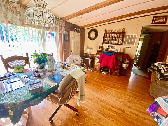3rd image of 1117 Walnut Springs Dr