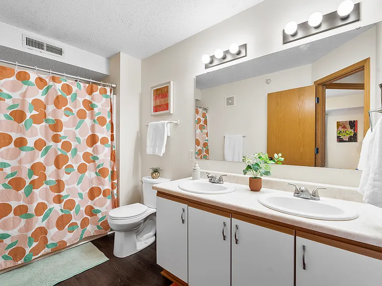 2871 Coral Ct #304 — Photo 6