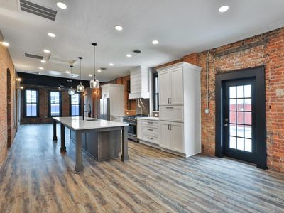 370 S Washington Ave, Columbus, OH, 43215