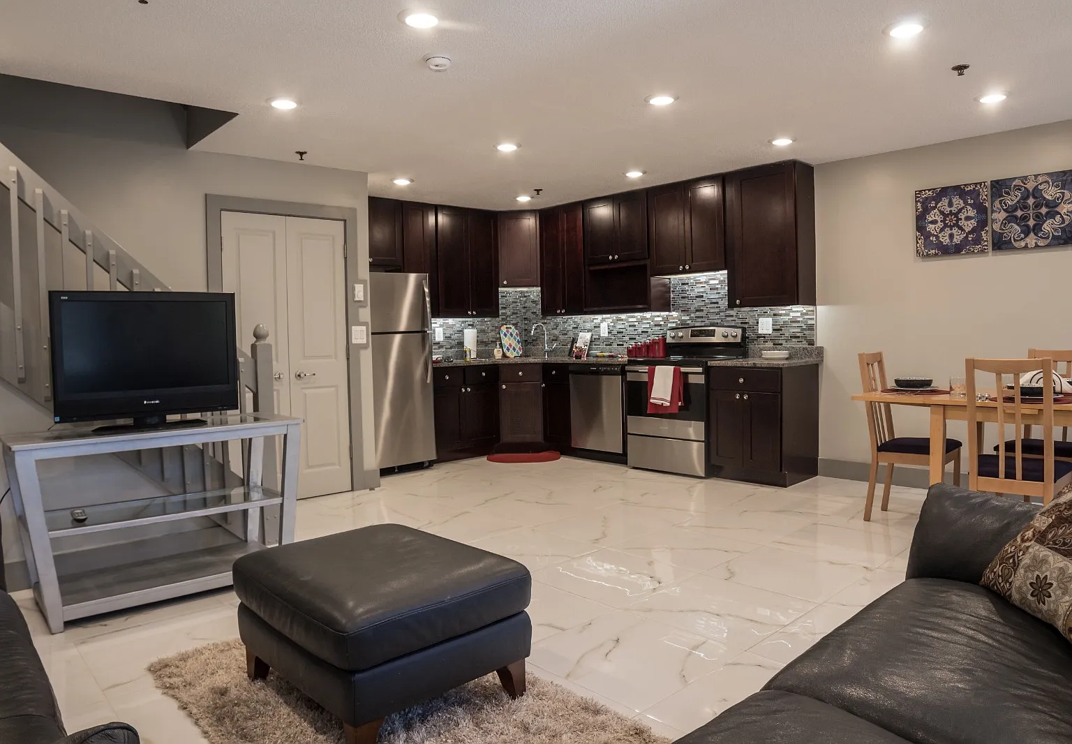 2 bed, $1,600 — Photo 1