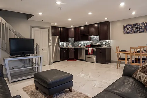 305B8 S Main St #B8 Photo 1