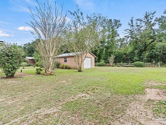5th image of 4705 Carlyn Dr