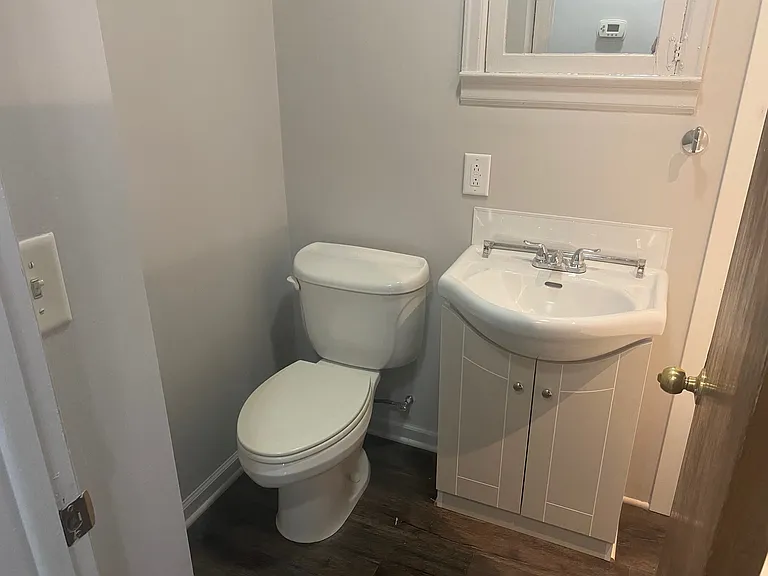 607 Morgan Ave — Photo 10
