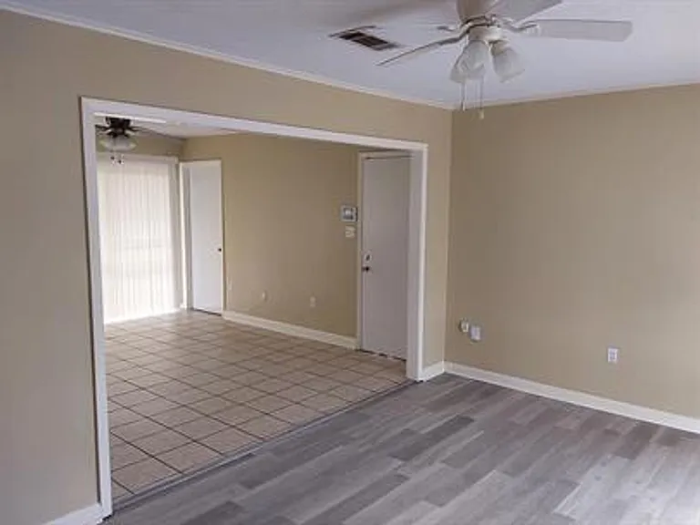 14625 W David Dr — Photo 2