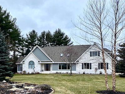 11849 Stonebridge Dr, Charlevoix, MI, 49720