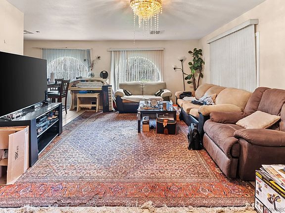 4th image of 30100 Valley Center Rd