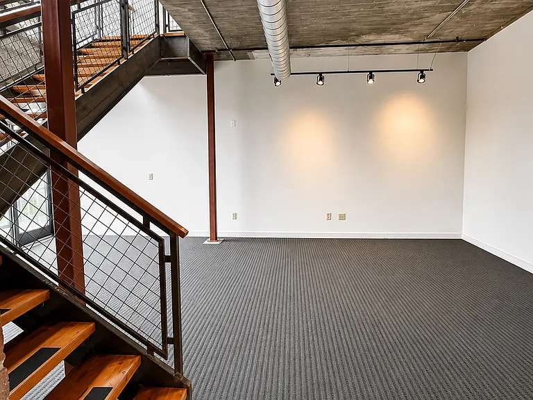 103 E Sprague Ave #207 — Photo 3