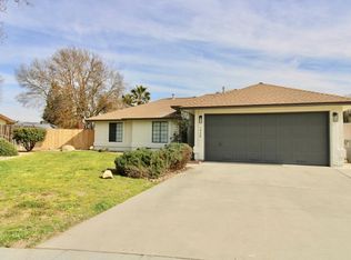 1438 W Kramer Ridge Rd, Reedley, CA 93654