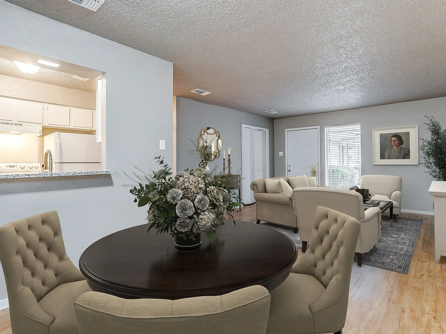 Summer Square Apartments — Photo 4