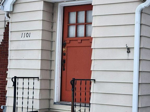 2nd image of 1101 Pekin Ave APT 2