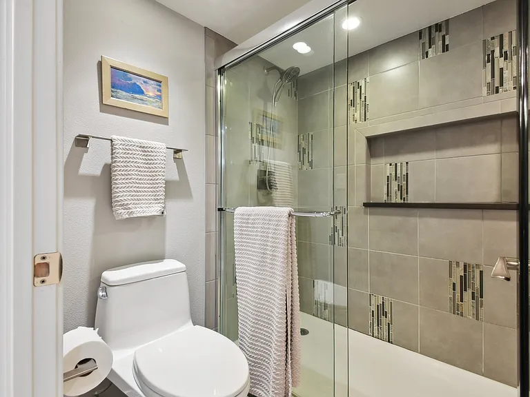 1551 Larimer St #1602 — Photo 43