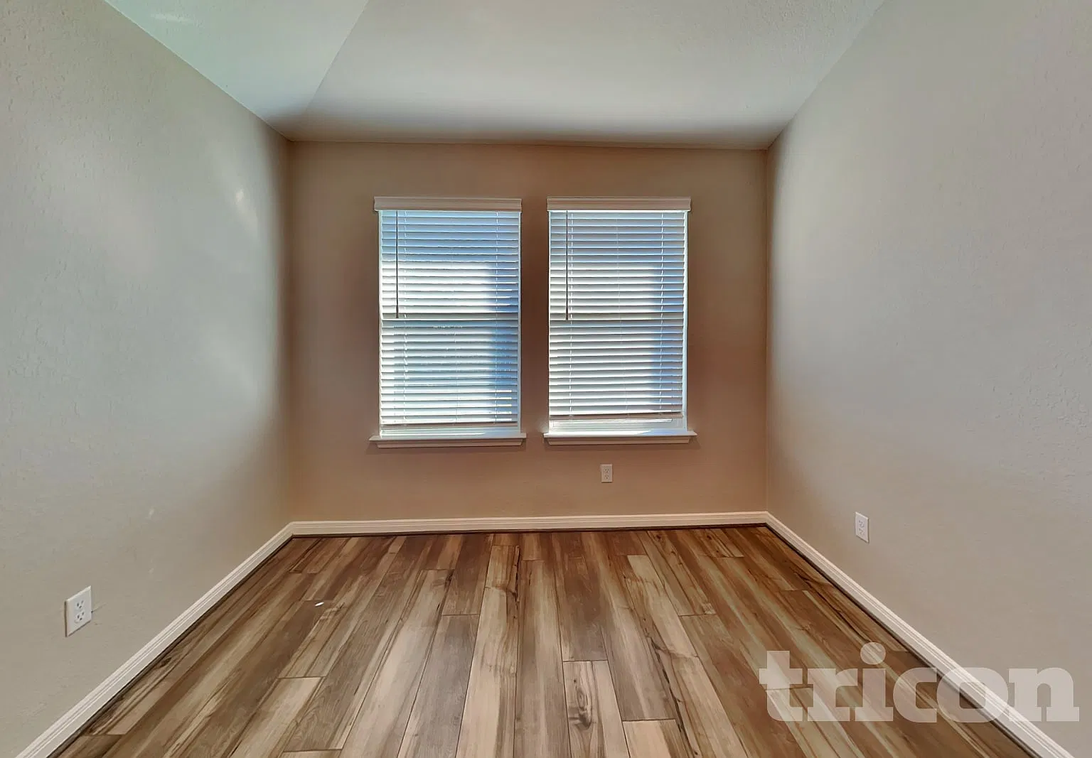 5508 Shasta Place Saint Hedwig TX — Photo 3