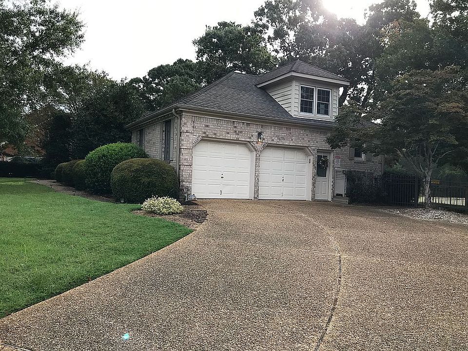 2nd image of 1612 Dey Cove Dr