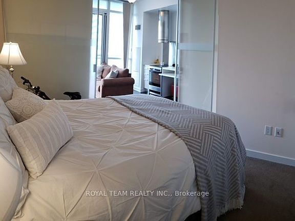 5th image of 38 Dan Leckie Way #2602