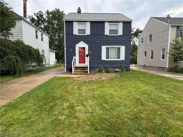 218 Johnson Ave, Cuyahoga Falls, OH 44221