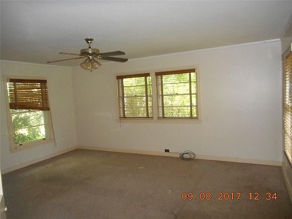 5th image of 1504 W Main St