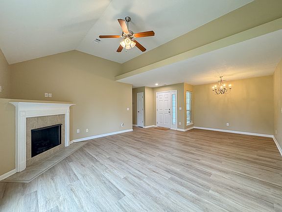 4th image of 304 Brina Rd