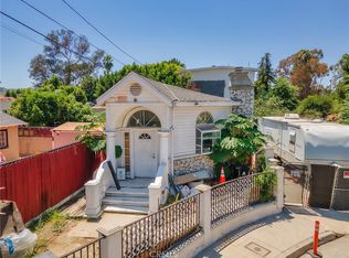 4463 Bellflower Ave, North Hollywood, CA 91602