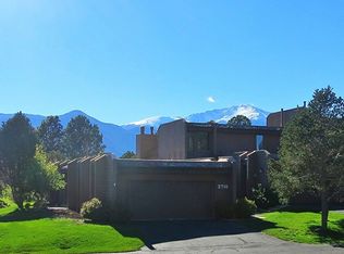 3710 Camels Ridge Ln, Colorado Springs, CO 80904