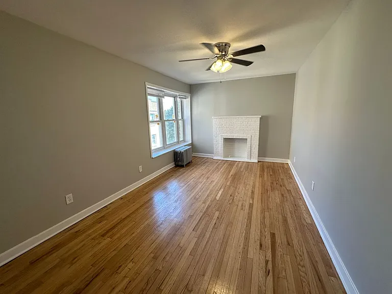 4904-08 N Saint Louis Ave #3N — Photo 3