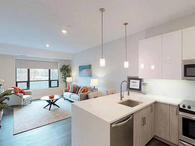 Grand Street Lofts — Photo 1