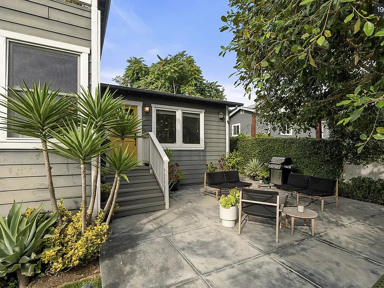 1014 N Manzanita St — Photo 19